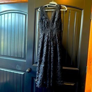 Romeo and Juliet Couture Black Lace Midi Dress NWT Paid $195 size medium